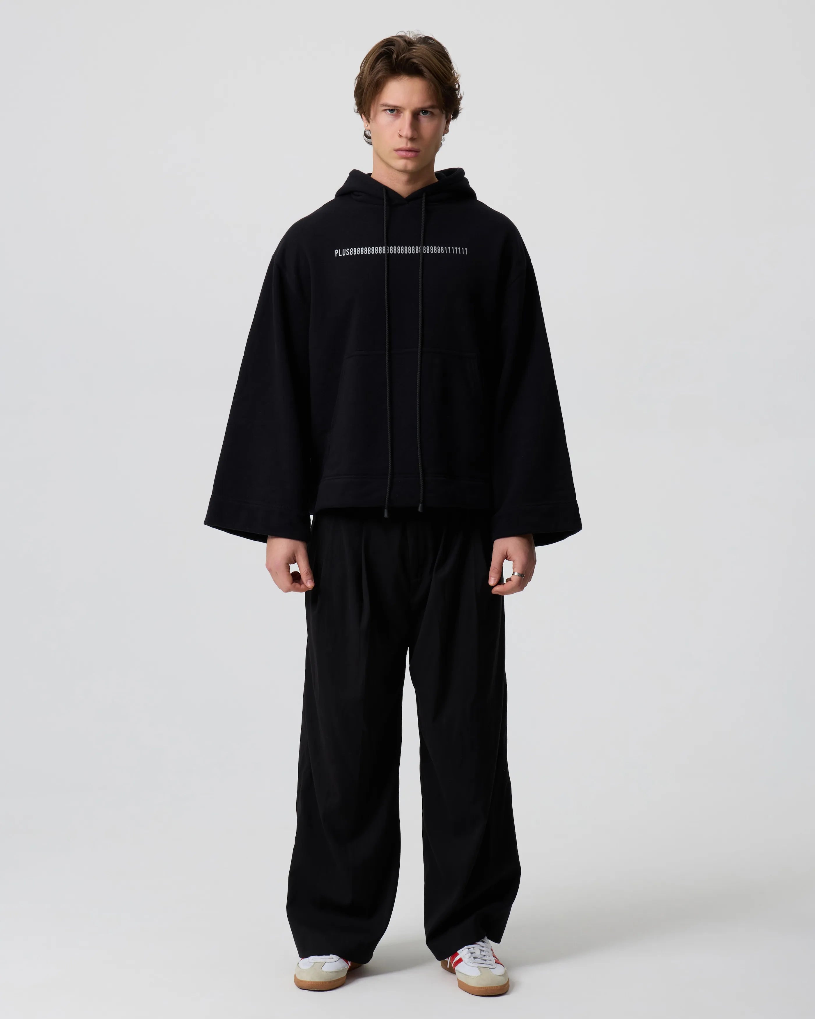 +81 PREMIUM HOODIE